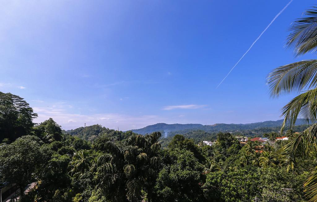 Shalom Residence แคนดี้ ภายนอก รูปภาพ